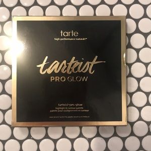 Tarte tarteist pro glow highlight contour palette